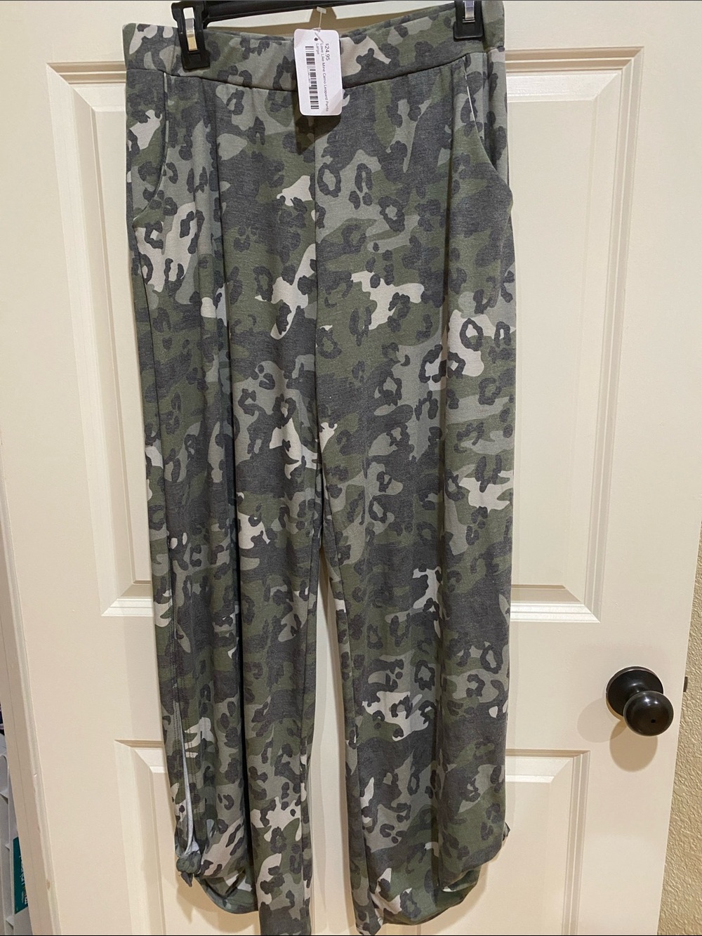 7th Ray Olive & Gray Cropped Wide-Leg Camo Pants
